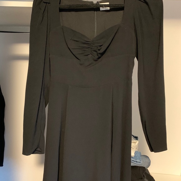 Sunday Best Coco dress (Aritzia) - Picture 2 of 2